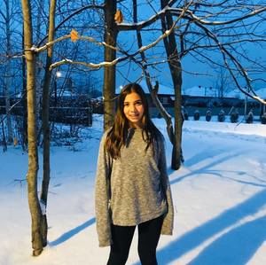 Meet your Posher, Élodie